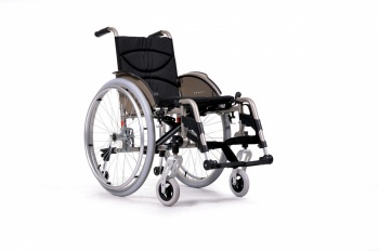 Кресло-коляска активная с приводом от обода колеса V200 GO фото 1146
